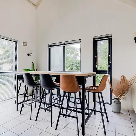 16 - Persoons Family