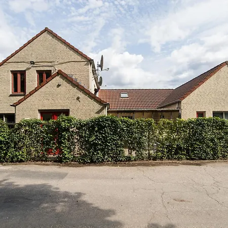 16 - Persoons Family *