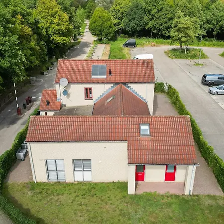 Casa vacanze 16 - Persoons Family *