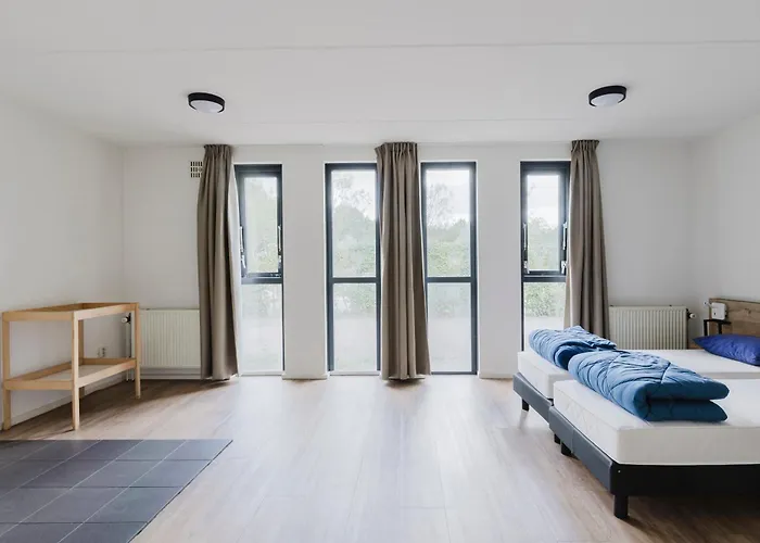 16 - Persoons Family